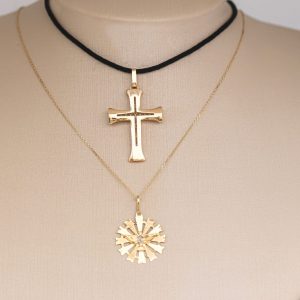 Cadena 50 Cm Oro 18K Con Dije Espíritu Santo